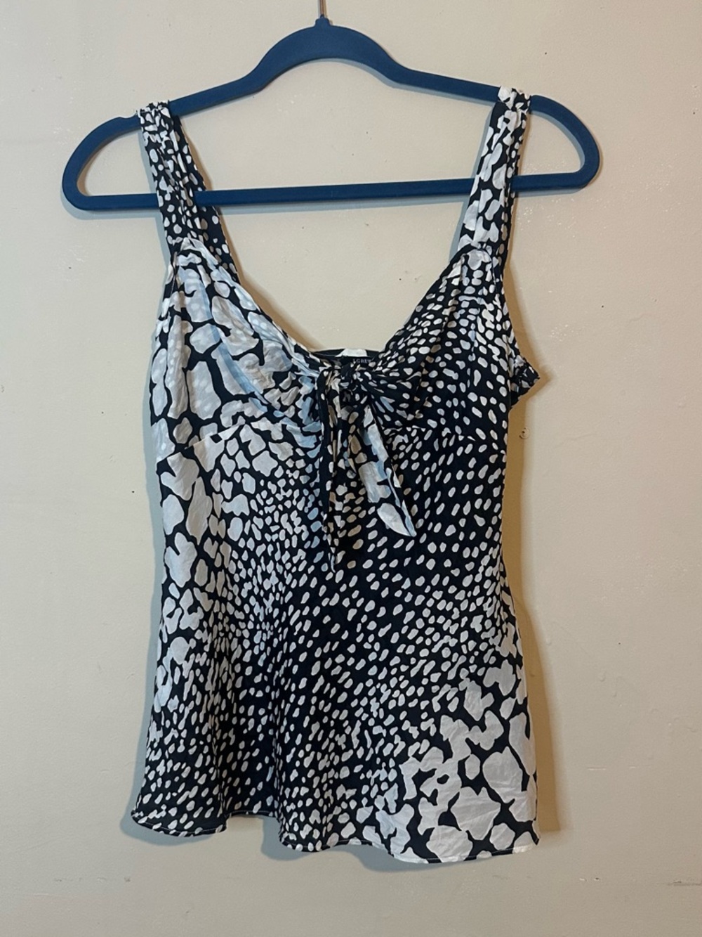 Tie-Front Women's Tank Top with zipper side